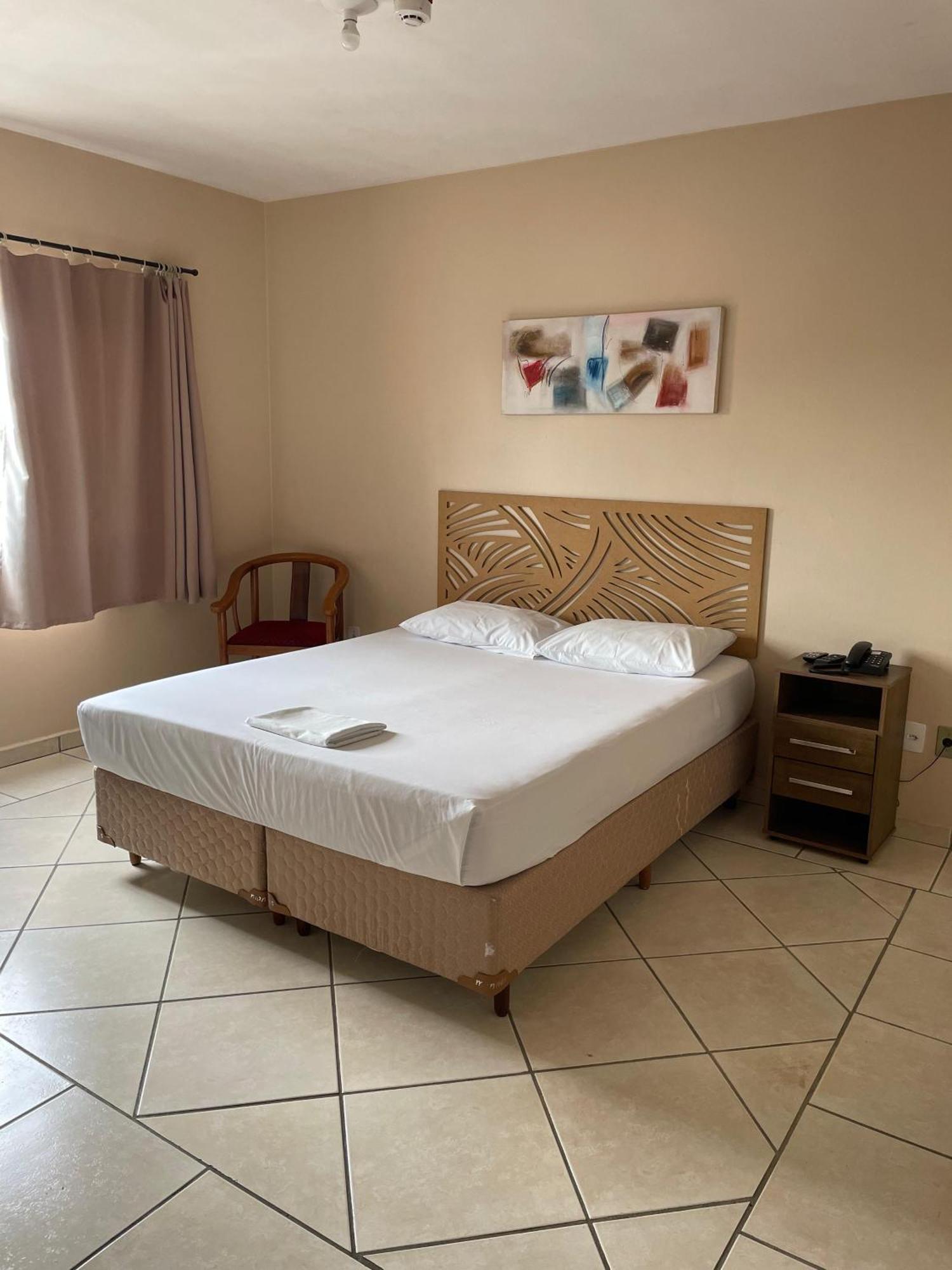 פלהוקה Hotel Pontal מראה חיצוני תמונה